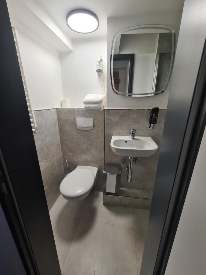 Altan Hotel Hamburg Kültér fotó