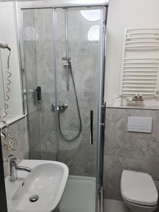 Altan Hotel Hamburg Kültér fotó