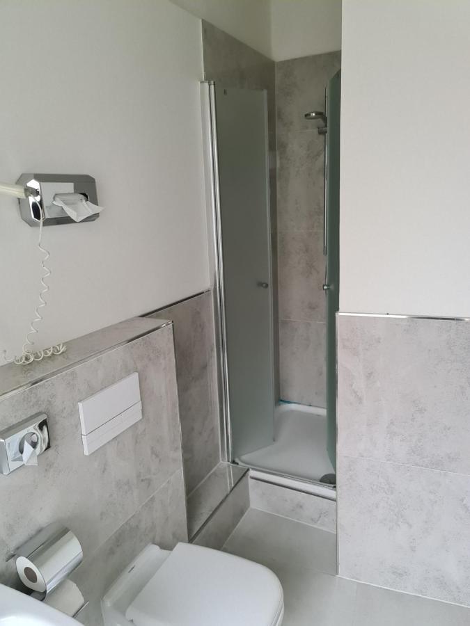 Altan Hotel Hamburg Kültér fotó