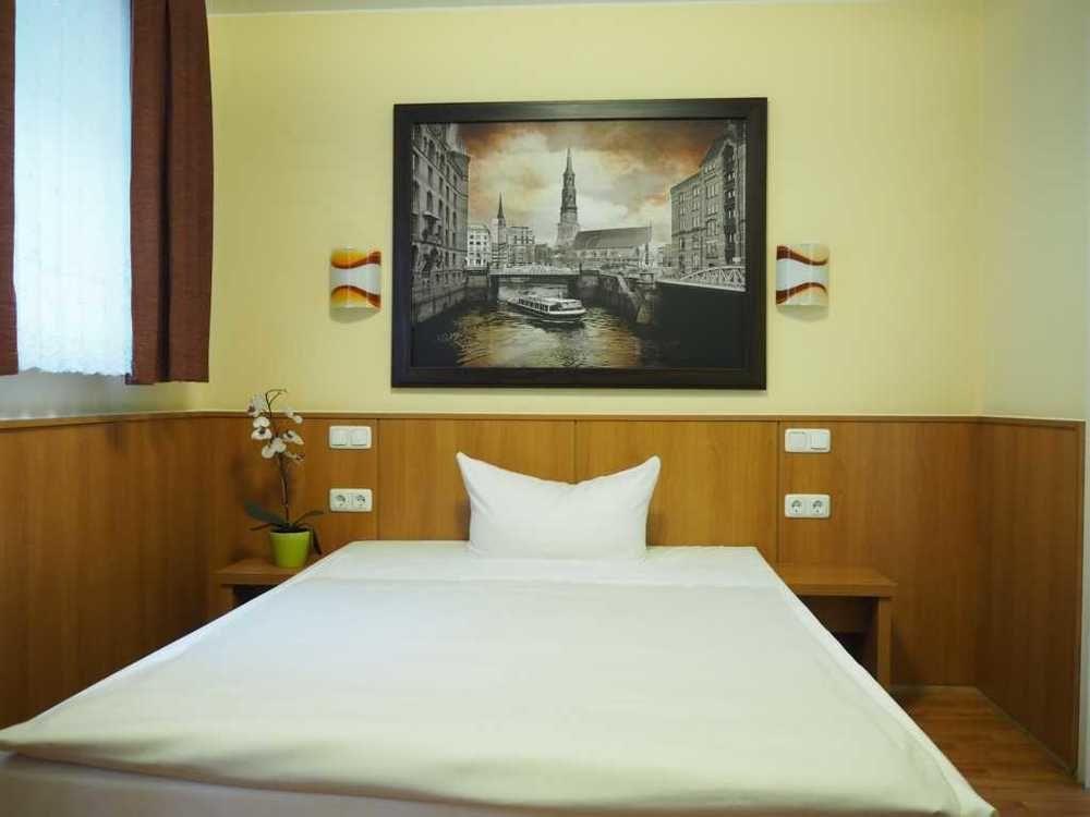 Altan Hotel Hamburg Kültér fotó