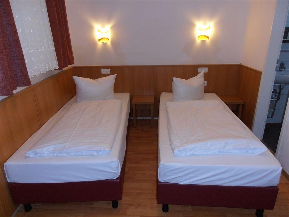 Altan Hotel Hamburg Kültér fotó