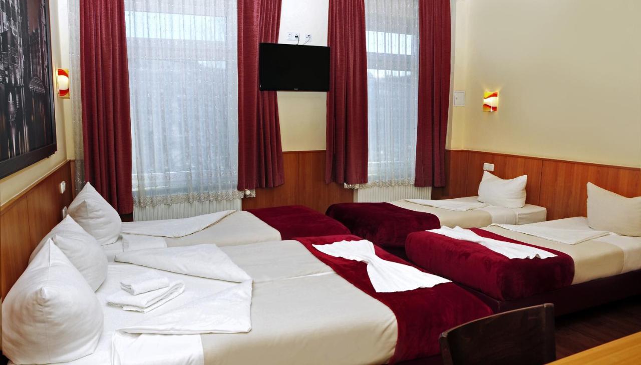 Altan Hotel Hamburg Kültér fotó